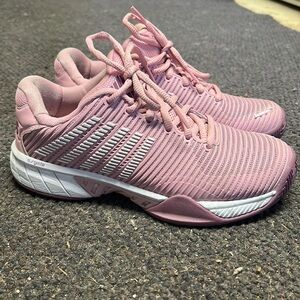 K-Swiss Hypercourt Express 2 Women’s Tennis Shoe Pink (96613-641) Size 7